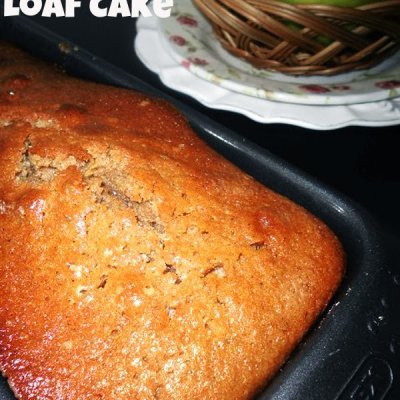 Apple and Clove Loaf Cake