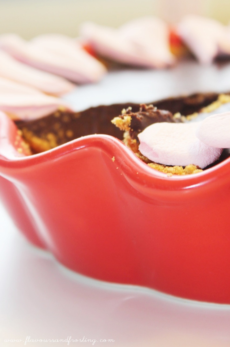 No Bake Chocolate Pie for Valentines Day or any other occasion!  Recipe from FlavoursandFrosting.com