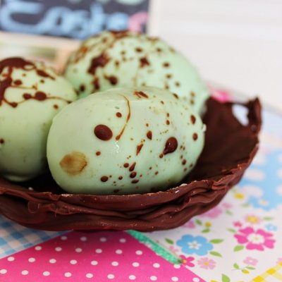 Easter Egg Cake Balls|Speckled Bird Eggs|Chocolate Bird Nest