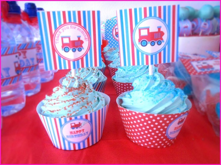 vintage train birthday party cupcakes, cupcake recipe, vintage train cupcakes
