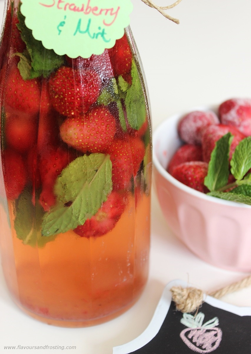 Strawberry Mint Flavored Water, a strawberry flavored water recipe