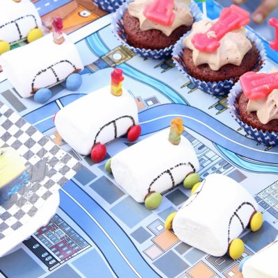 Disney Cars Birthday Party with Cars party decoration