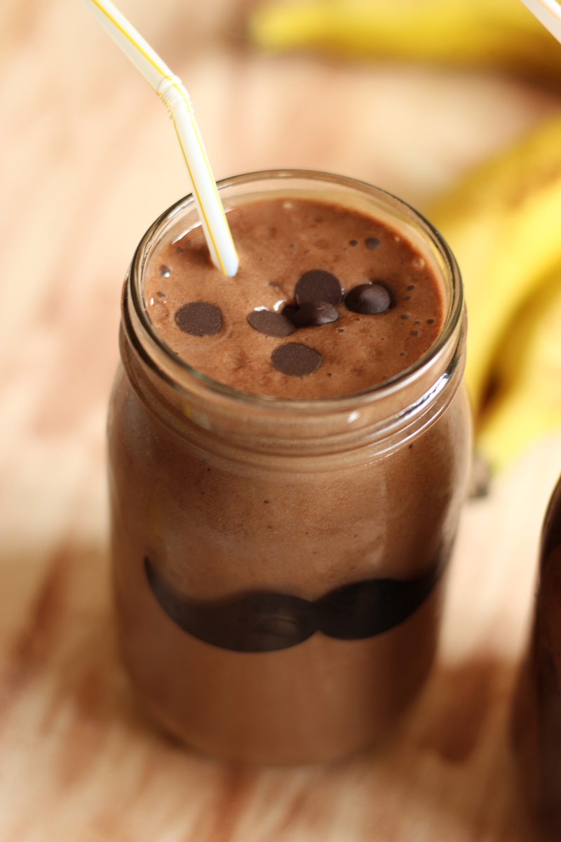 healthy banana chocolate shake, milkshakes recipes, banana chocolate milkshake