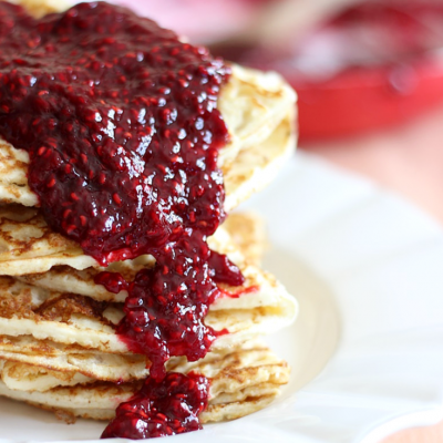 Raspberry Pancakes | Raspberry Crepes | Homemade Raspberry Sauce