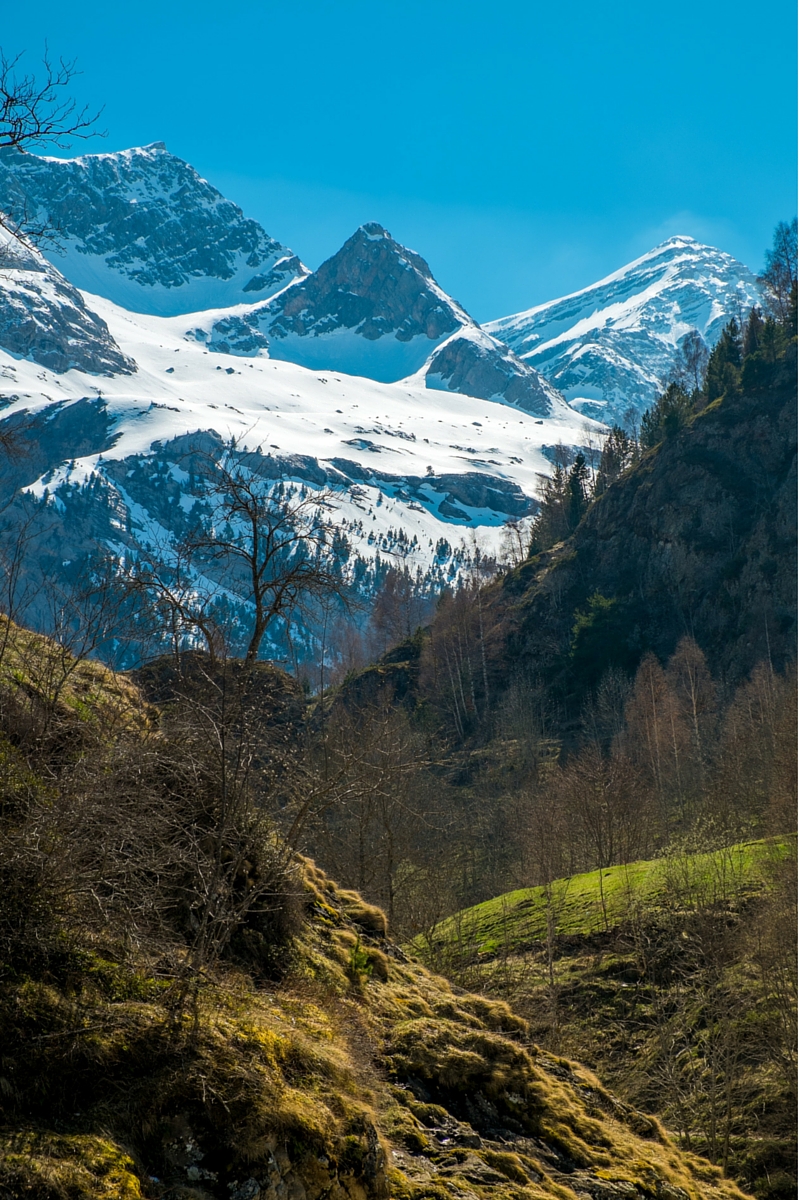 Driving through the Pyrenees mountains in December