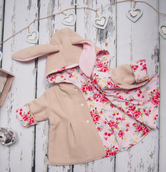 These are non edible cute Easter basket ideas to add to your kids Easter baskets this year.