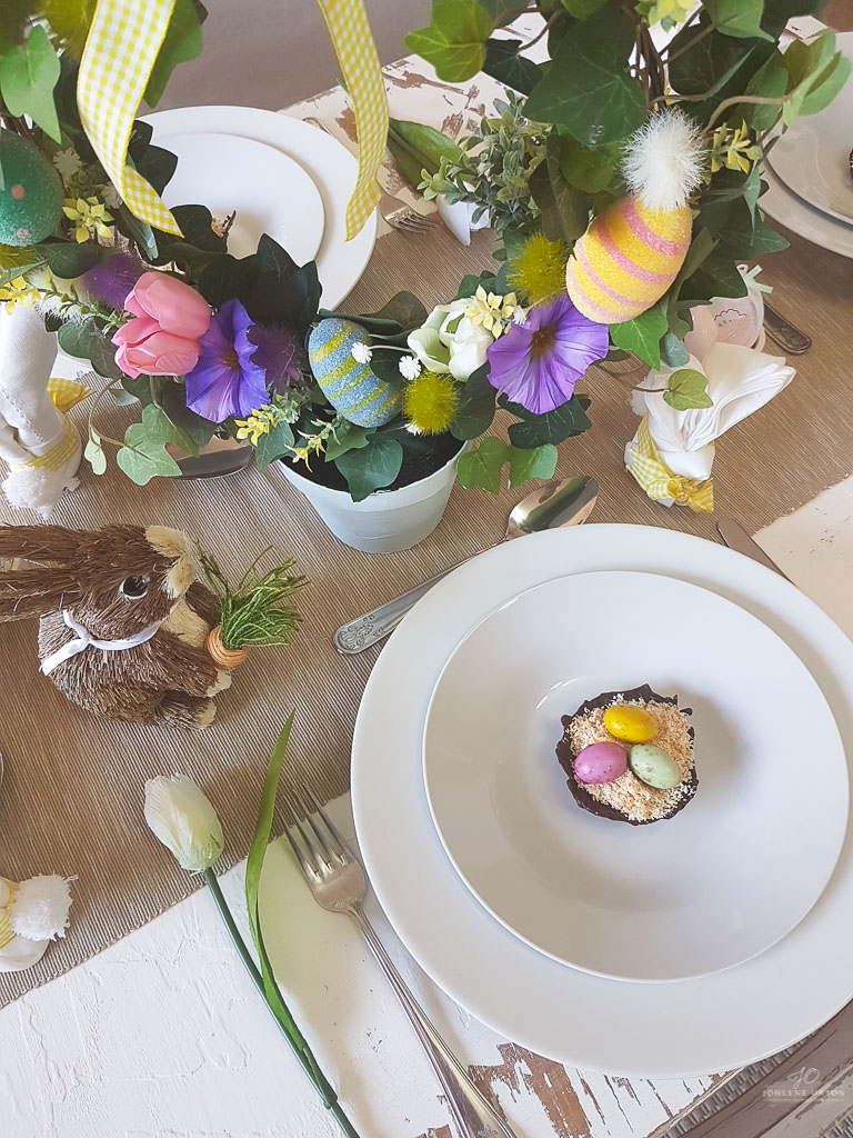 EASY EASTER CRAFTS! Easy Easter Tablescapes that'll WOW your guests!