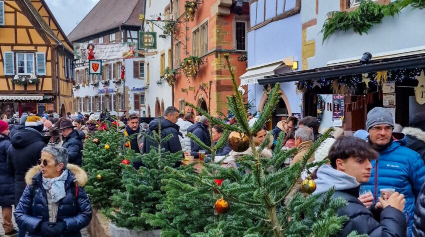 Top things to do in Eguisheim France at Christmas: Explore festive markets, taste Alsatian wine, and wander charming streets in this fairy-tale village.