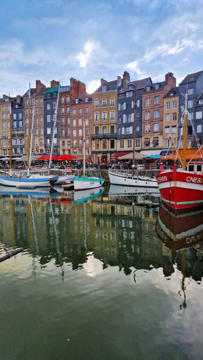 How to travel on a budget Port Village in France