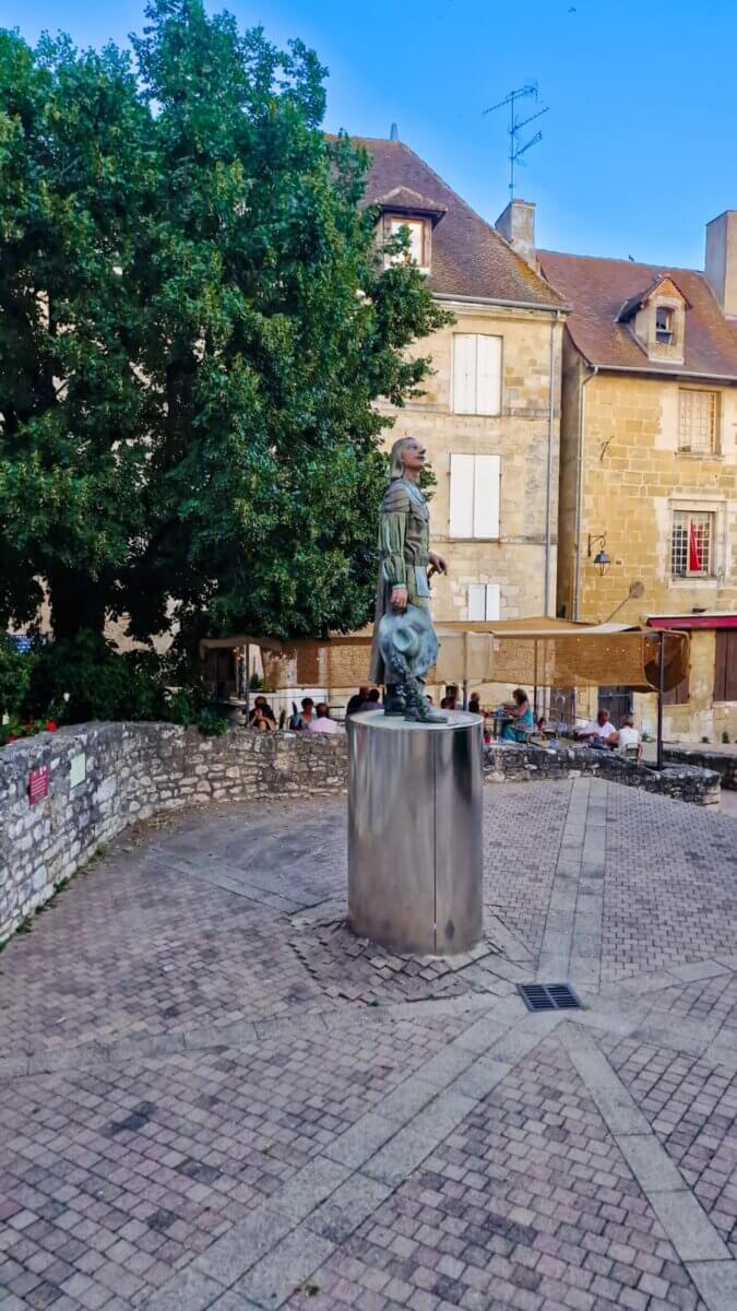 Statue of Cyrano de Bergerac