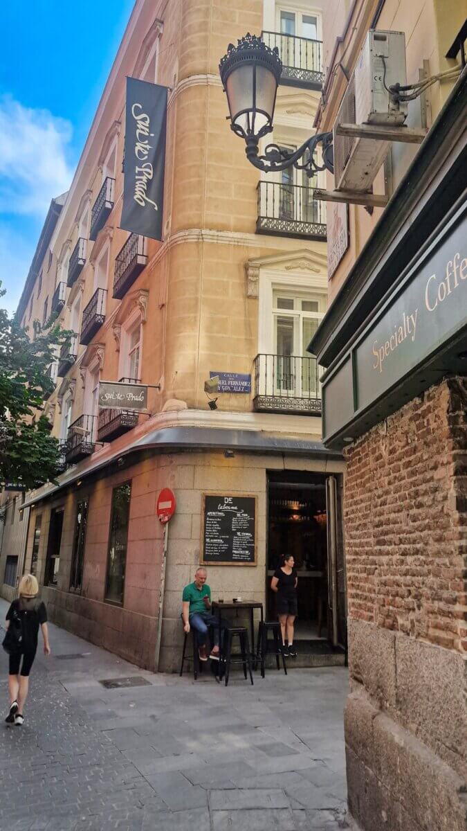 Best Places to eat in Madrid: Breakfast, Brunch, Lunch, Tapas & Dinner Guide Street in Madrid