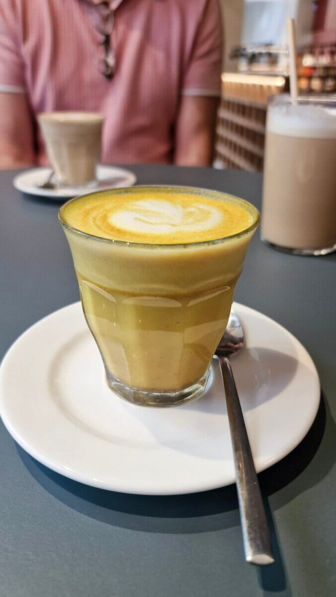 Best Places to eat in Madrid: Breakfast, Brunch, Lunch, Tapas & Dinner Guide Coffee at a coffee shop in Madrid