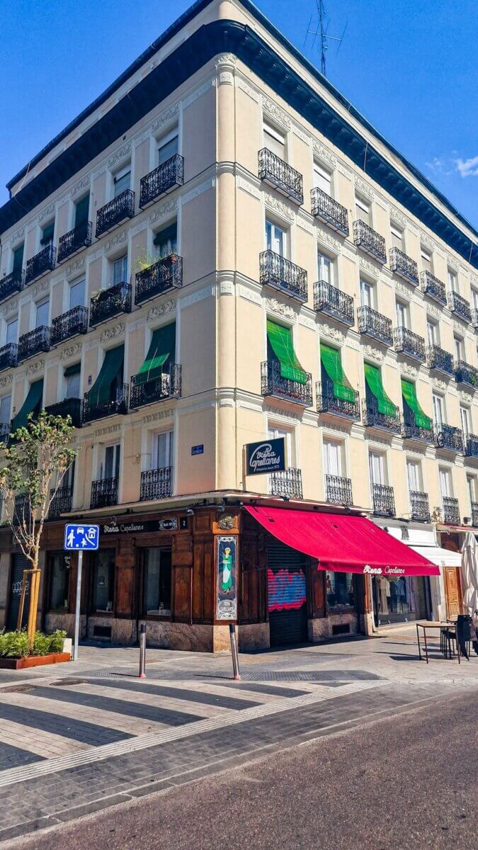 Best Places to eat in Madrid: Breakfast, Brunch, Lunch, Tapas & Dinner Guide Best Places to eat in Madrid: Breakfast, Brunch, Lunch, Tapas & Dinner Guide