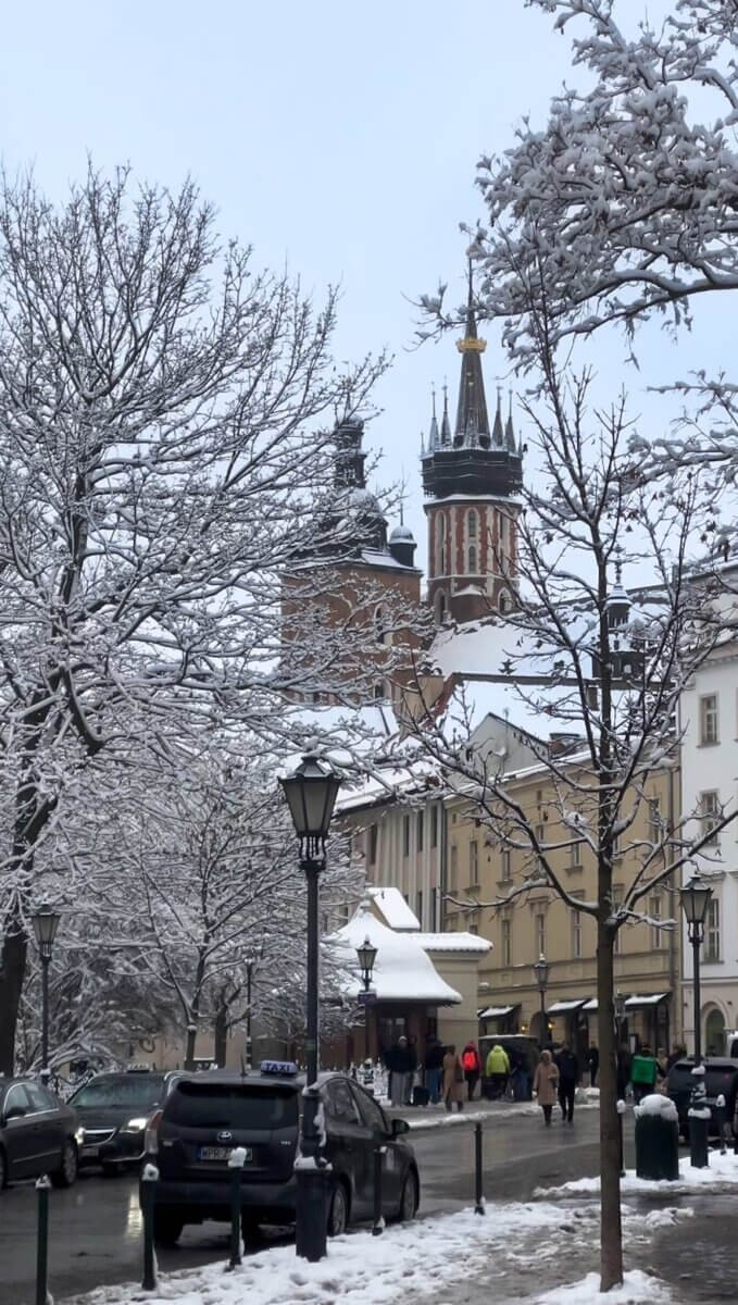 Best Things to Do in Krakow Poland in Winter (For New & Returning Visitors!)