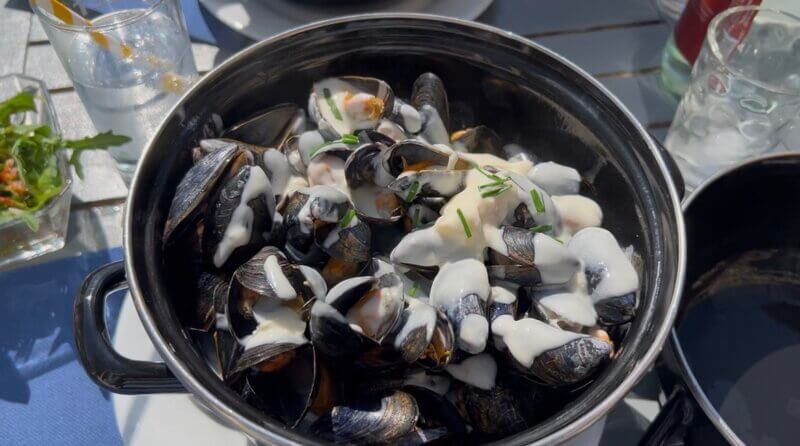 Mussels and fries in Normandy