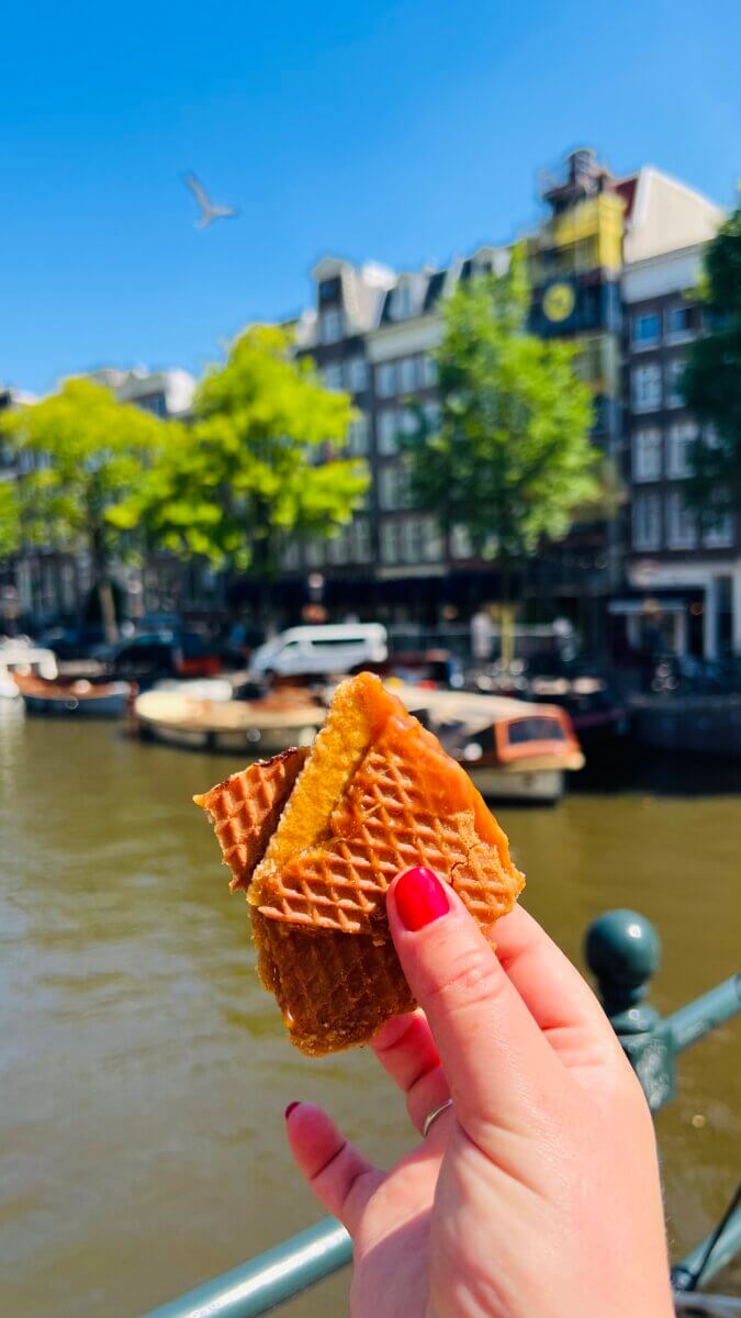 6-Hour Layover in Amsterdam: From Schiphol Airport to City Centre